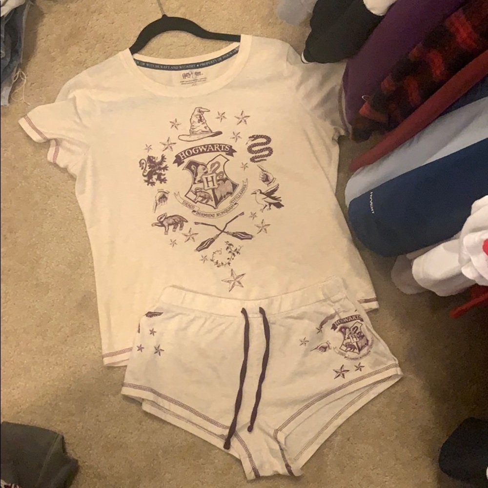 COPY - Harry Potter hogwarts pajama lounge set